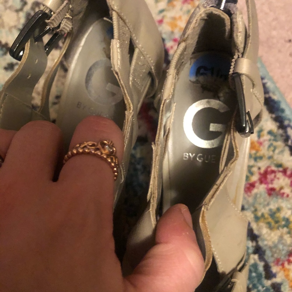 Guess Heels - Picture 3 of 4